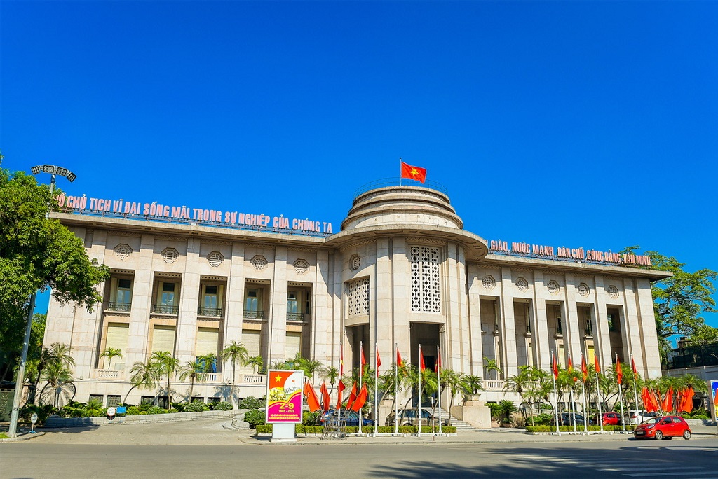 Những nước đi đầy tính toán và thông điệp của Ngân hàng Nhà nước