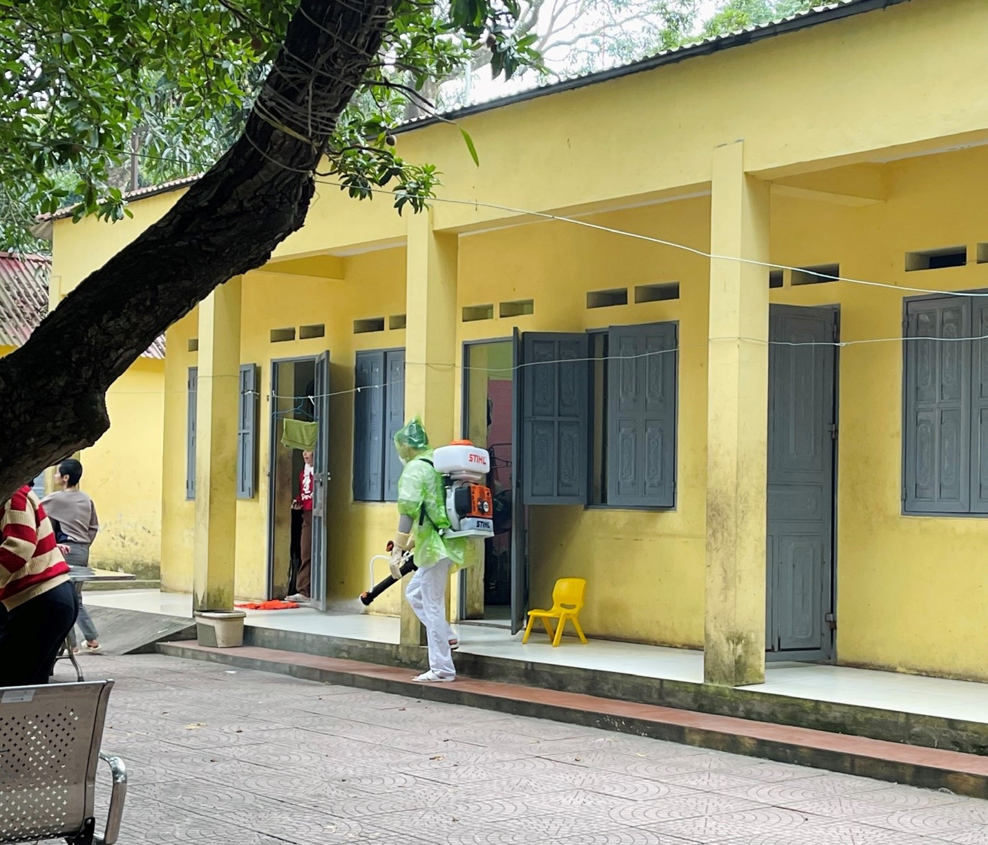 Trung tâm Chăm sóc người khuyết tật Hà Nội triển khai  các biện pháp phòng chống dịch bệnh theo mùa