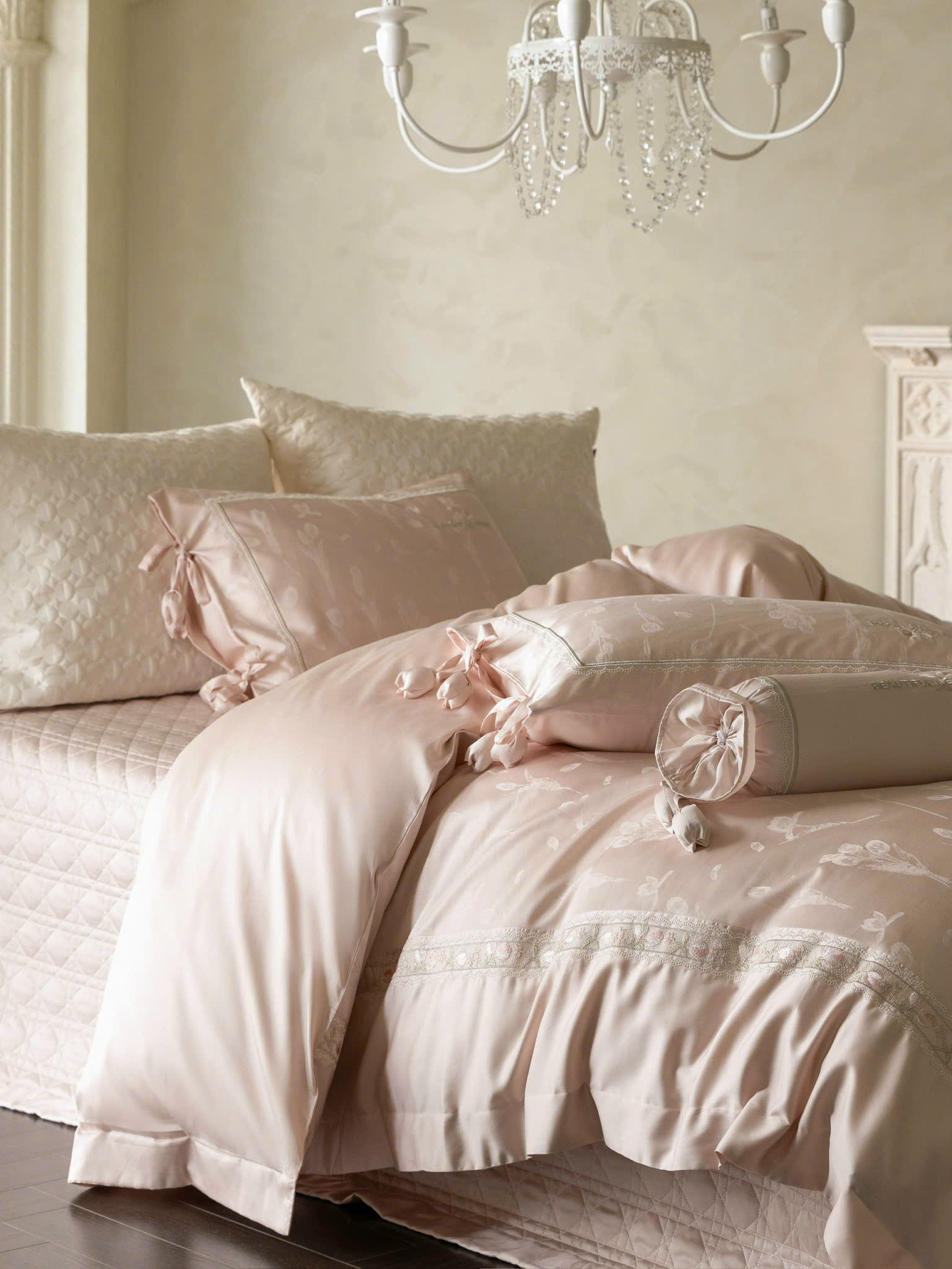 𝐇𝐎𝐔𝐒𝐄 𝐁𝐄𝐀𝐔𝐓𝐈𝐅𝐔𝐋 - 𝑇𝑒𝑛𝑐𝑒𝑙 𝑇ℎ𝑒̂𝑢 𝐻𝑜𝑎 𝑇𝑢𝑙𝑖𝑝