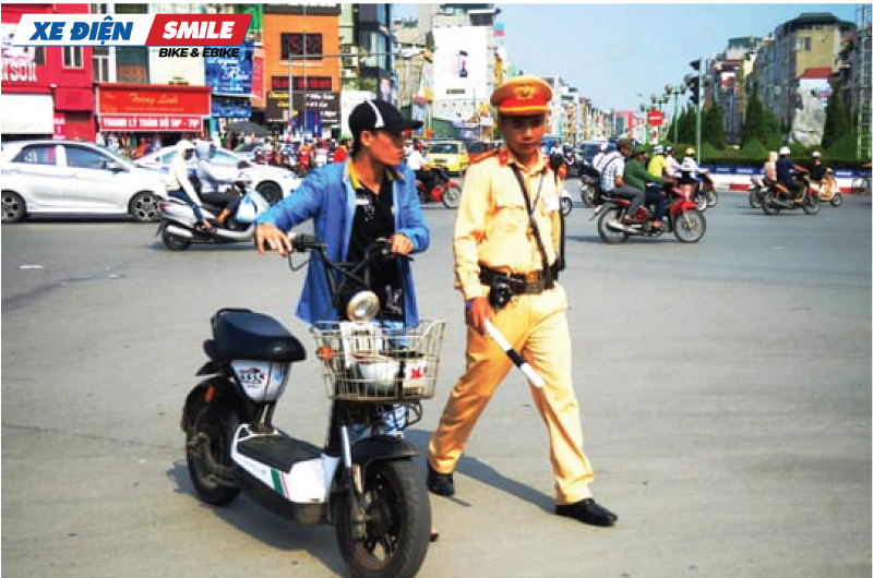 Xe điện không có giấy tờ đầy đủ có thể bị xử phạt