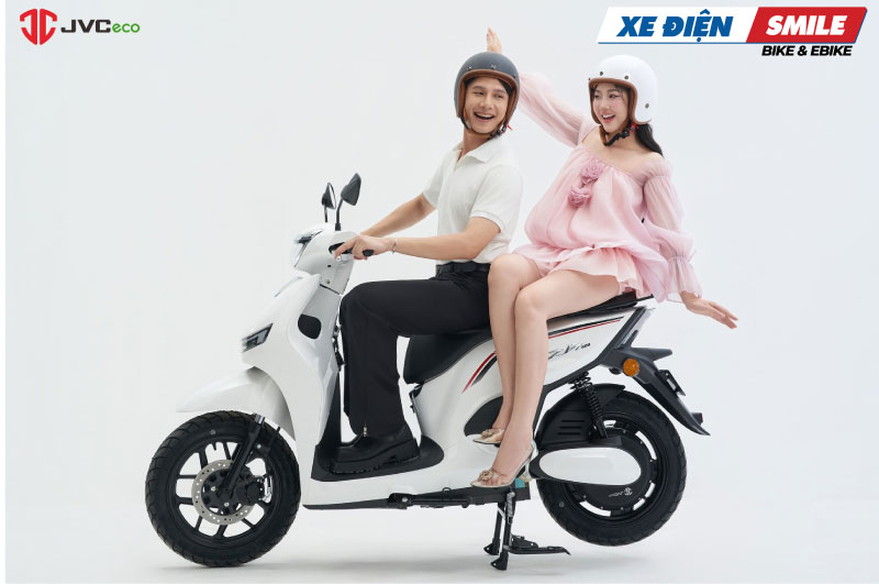 Đi xe đạp điện có phải đội mũ (nón) bảo hiểm không?
