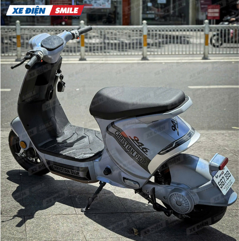 Takashi Mono được trang bị nhiều tiện ích cho người dùng