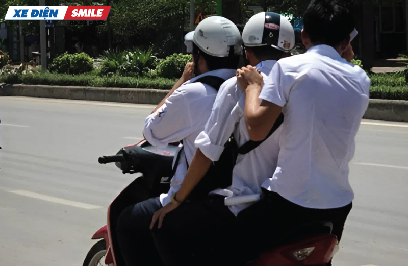 Chở quá tải khiến xe điện xmen mau hư hỏng