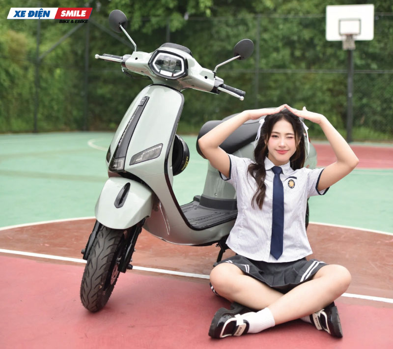 Hình ảnh xe điện JVC Vespa Platinum V2 l