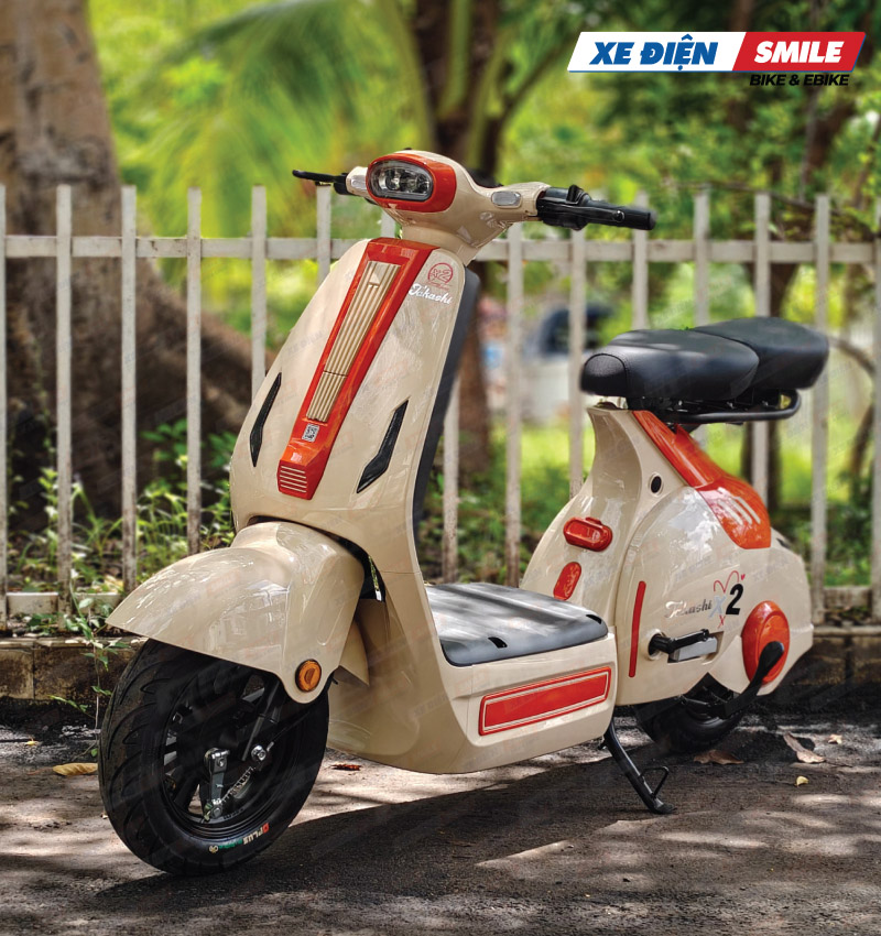 Takashi X2 Plus trang bị nhiều tính năng thông minh