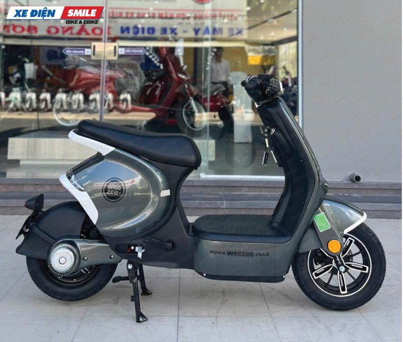 Weezee Plus 2 sở hữu động cơ 1000W mạnh mẽ
