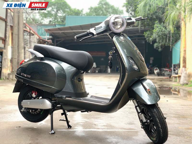 Xe máy điện Kazuki LX150 sở hữu thiết kế sang trọng, tinh tế