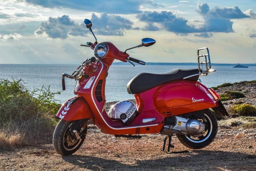 vespa đỏ