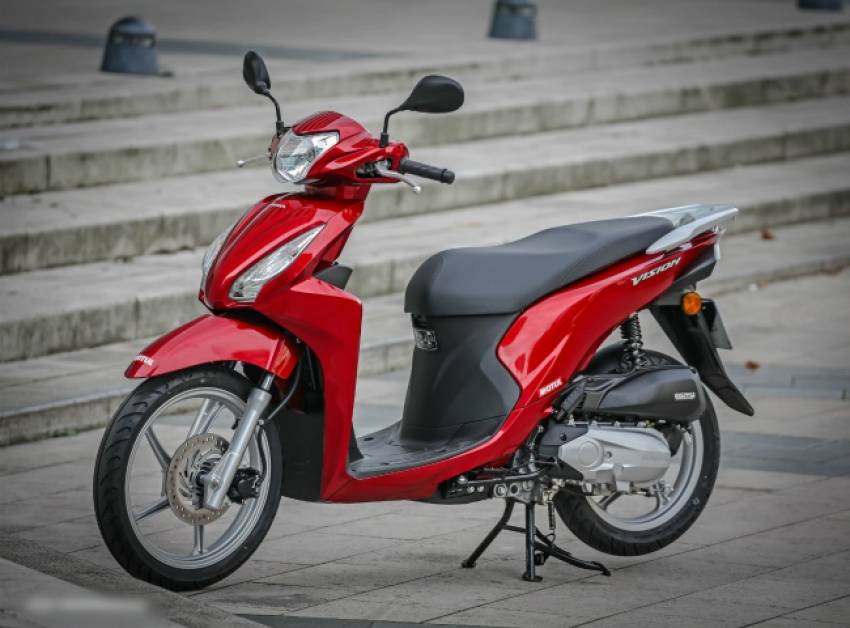 xe vision có nước làm mát không