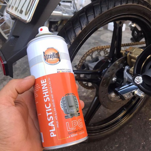 [HCM]Phục hồi nhựa nhám dưỡng đen dàn nhám SprayKing 400ml