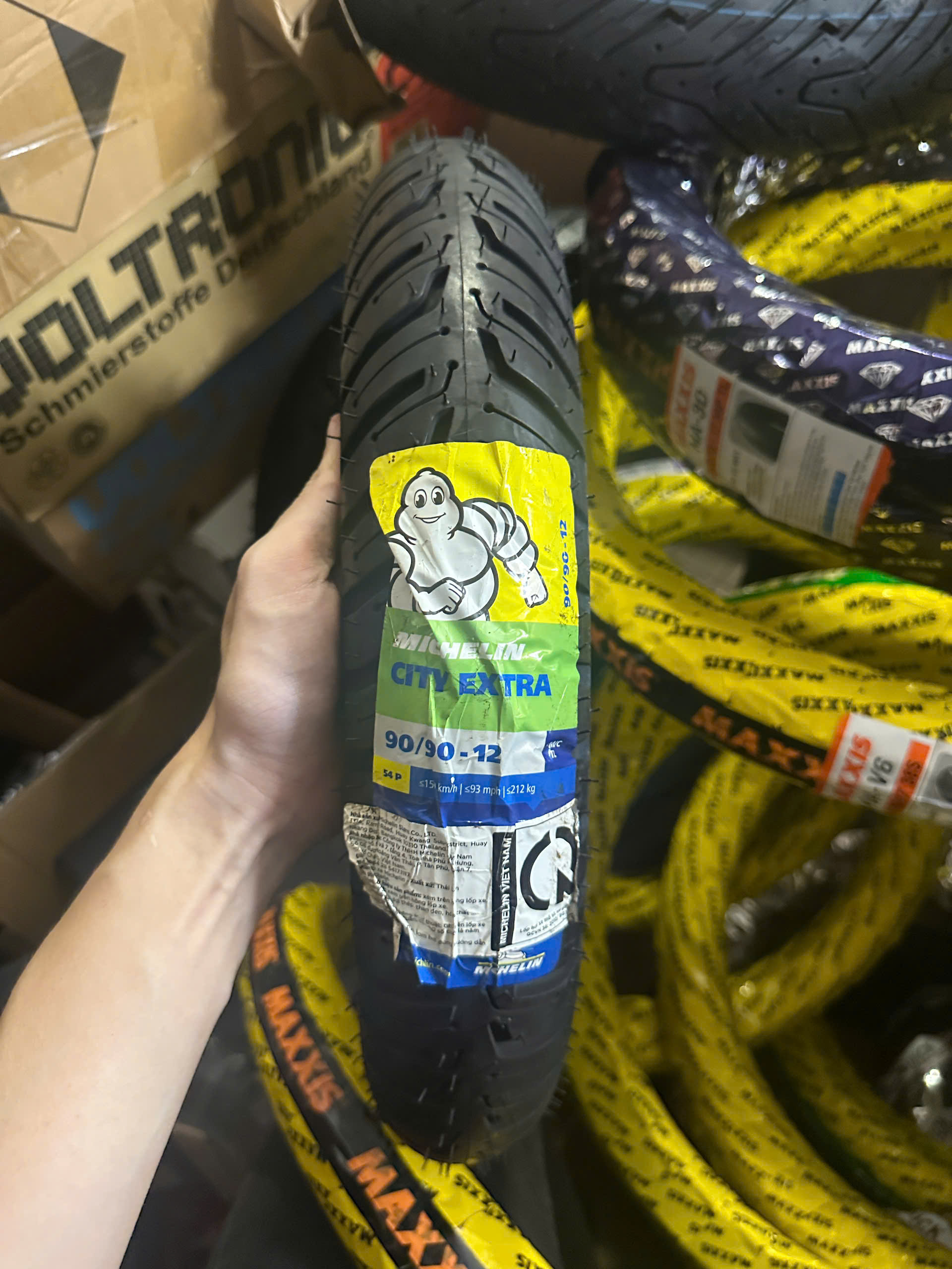 Vỏ xe tay ga Michelin City Extra 90/90 - 12
