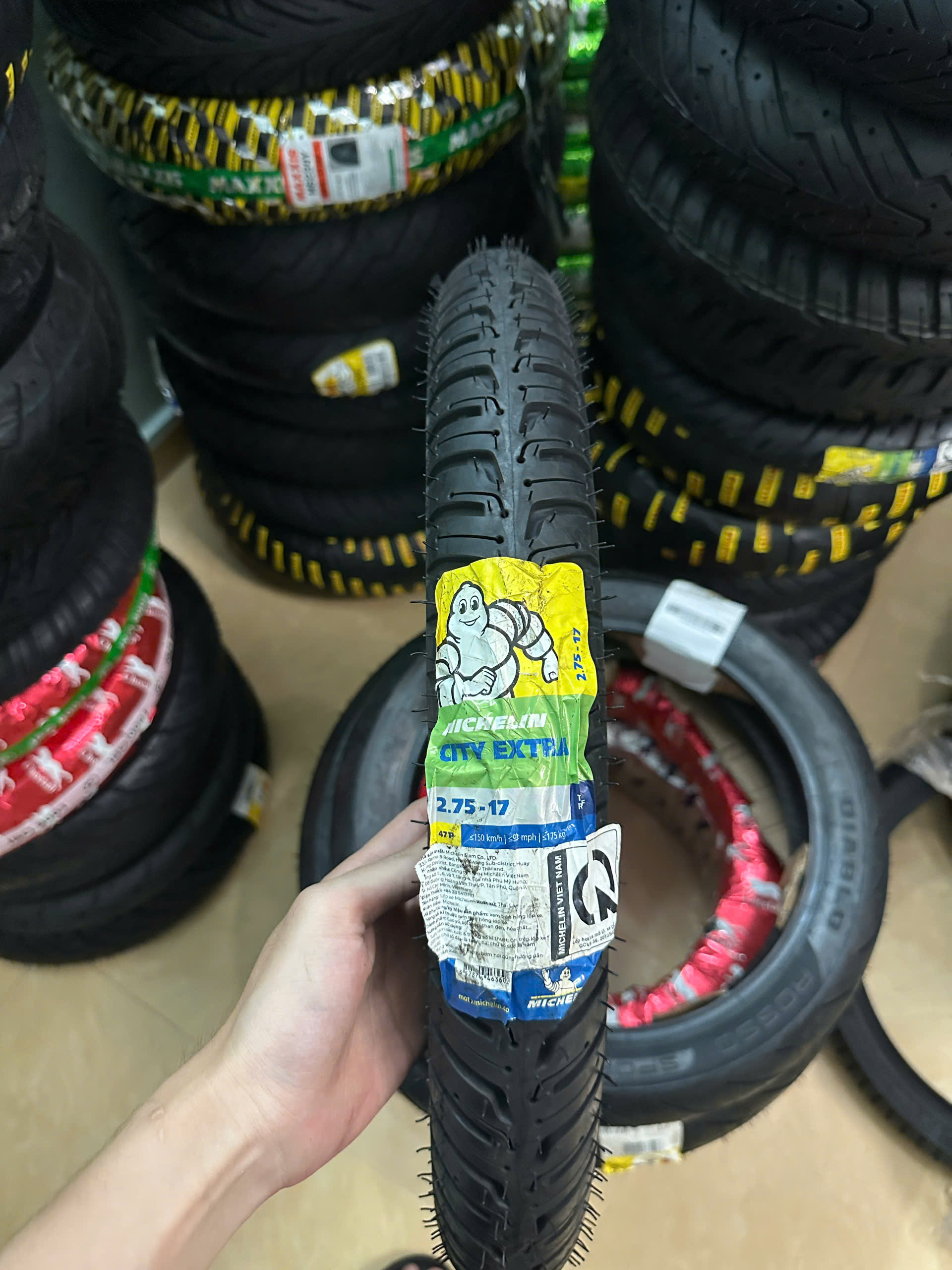 Vỏ xe số/ côn tay Michelin City Extra 2.75- 17