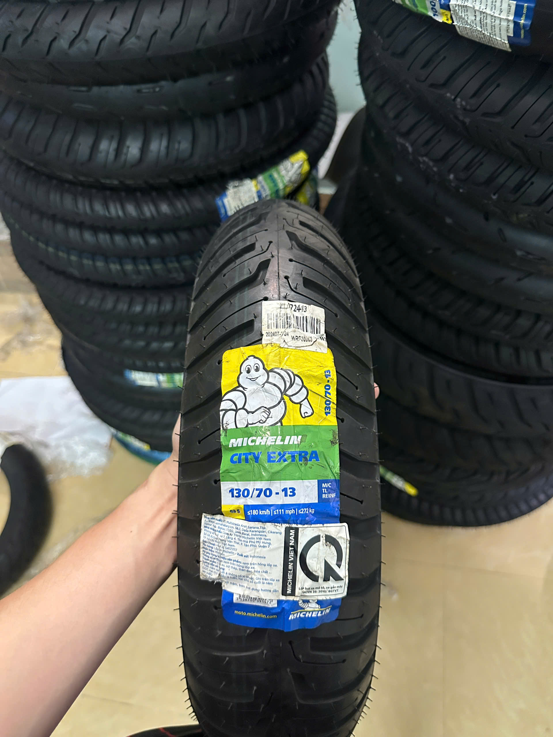 Vỏ xe Vespa Michelin City Extra 130/70 - 13