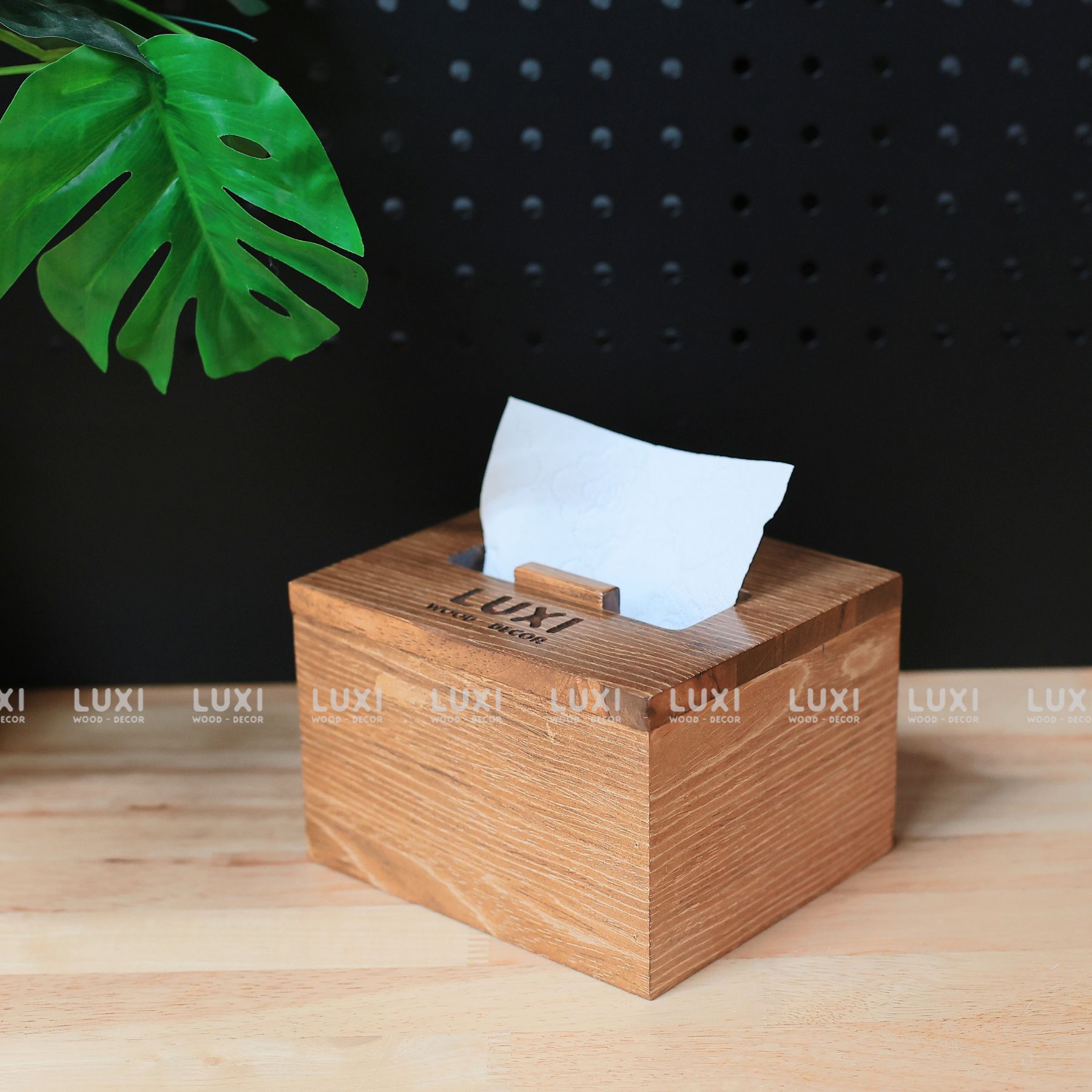 HỘP GỖ ĐỰNG GIẤY HÌNH VUÔNG ĐÁY TRƯỢT – NHỎ GỌN NHƯNG ĐẦY TINH TẾ