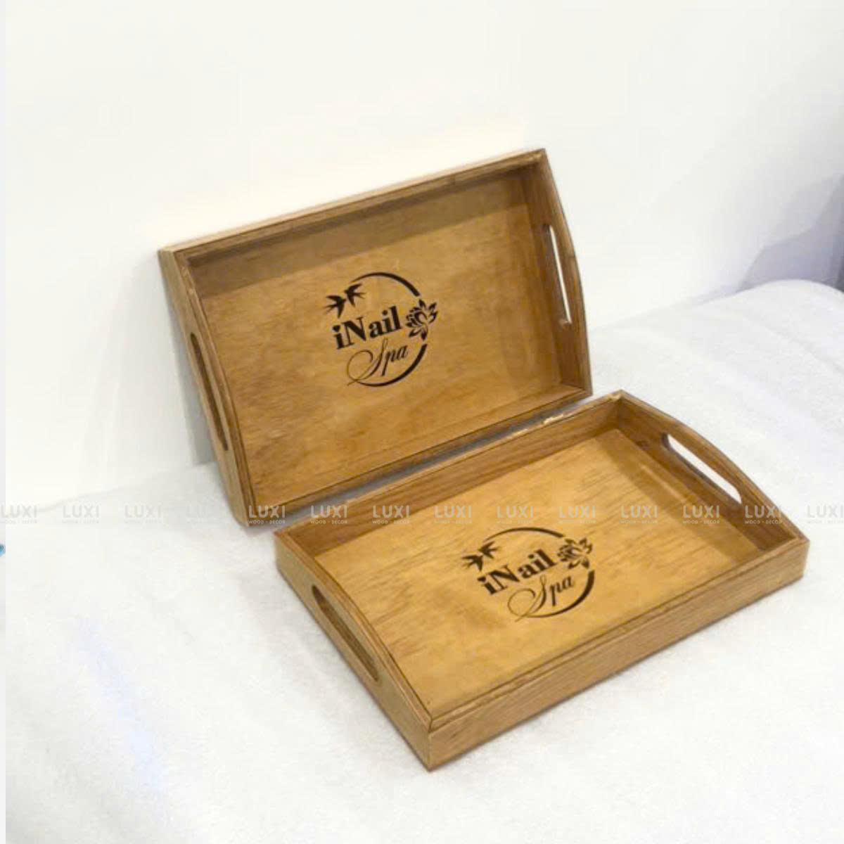 Khay Gỗ Chữ Nhật Bưng Trà Cafe Có Tay Cầm Khoét Lỗ Khắc Laser Logo Cho Spa Nhà Hàng