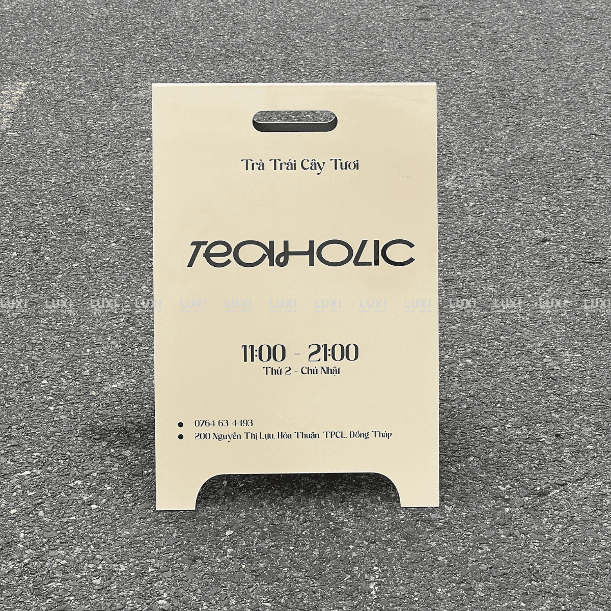 STANDEE SẮT CHỮ A CÓ TAY CẦM - DECOR NHÀ HÀNG, QUÁN CÀ PHÊ - LUXI DECOR