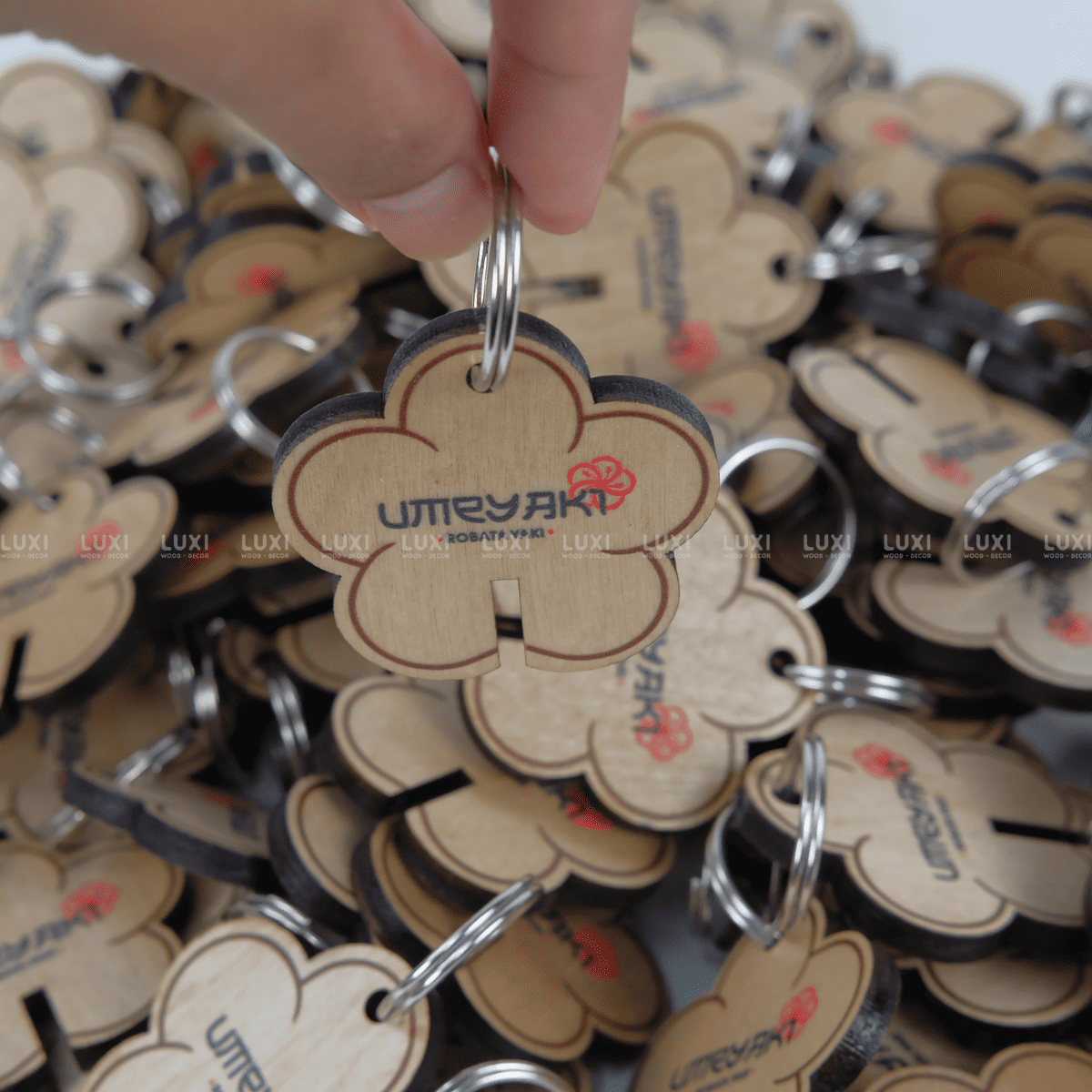 MÓC KHÓA GỖ BÔNG HOA - LUXI DECOR