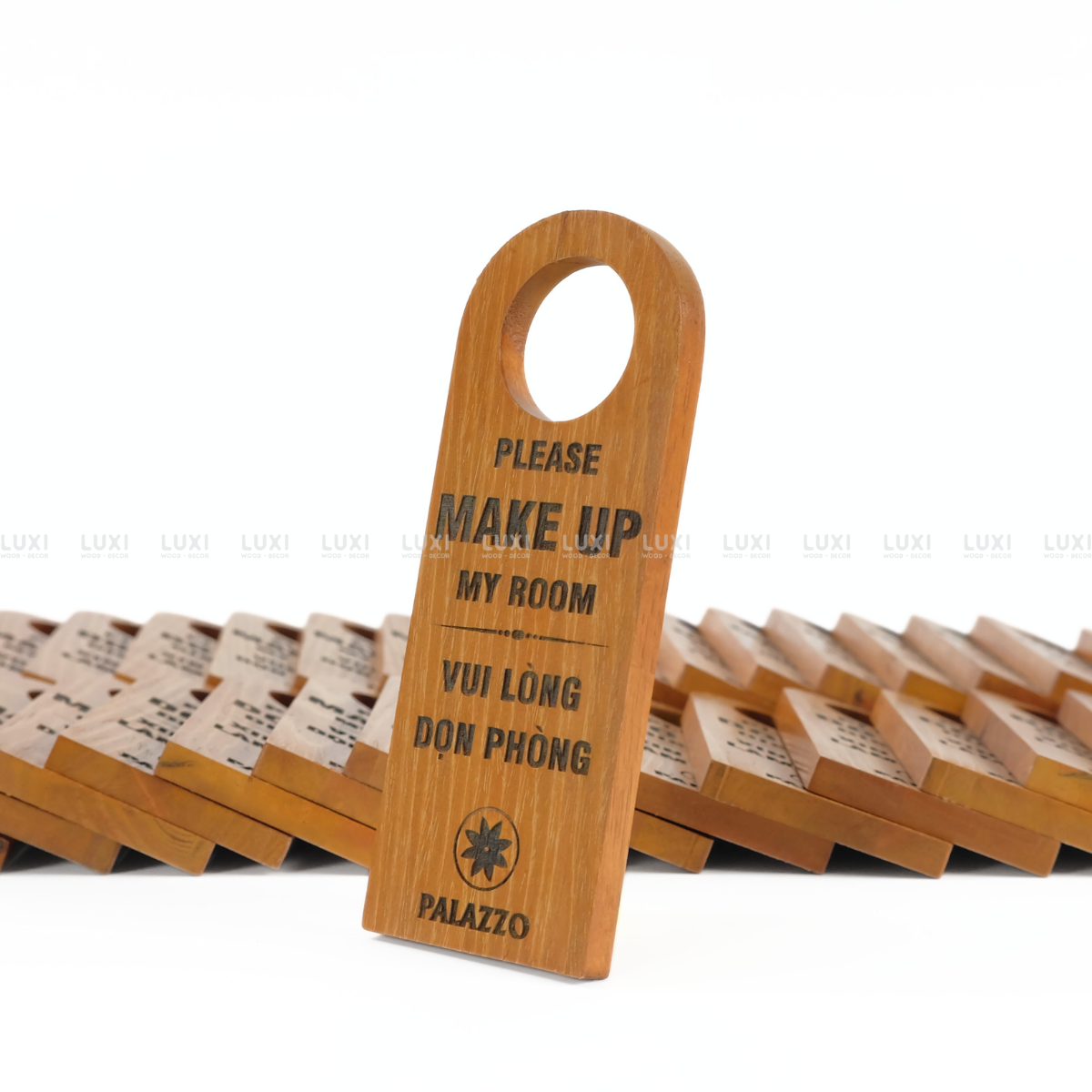 THẺ GỖ TREO CỬA KHÁCH SẠN, NƠI LƯU TRÚ - LUXI DECOR