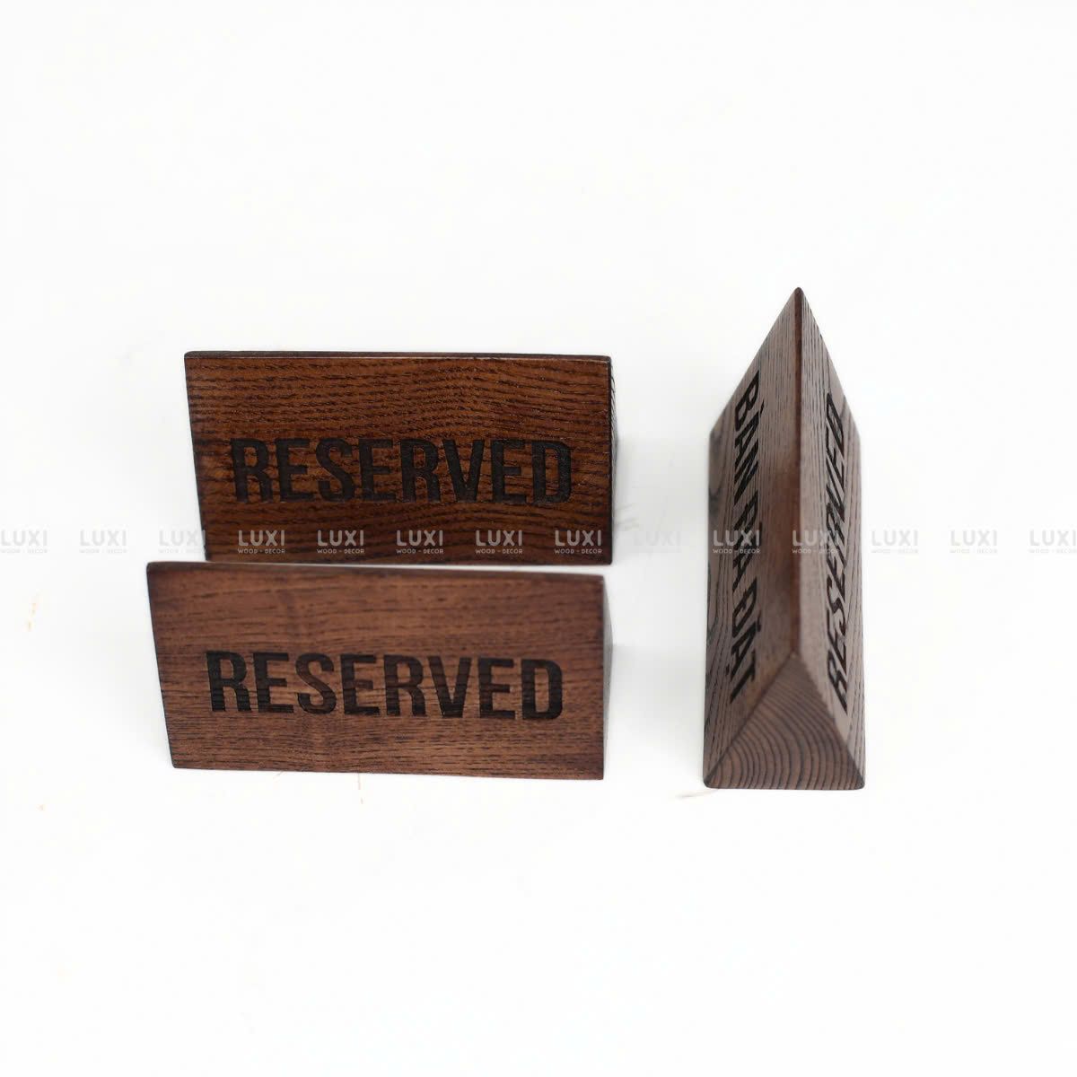 Bảng Gỗ Sồi Tam Giác Để Bàn Khắc Hoặc In UV 2 Mặt Reserved - Bàn Đã Đặt