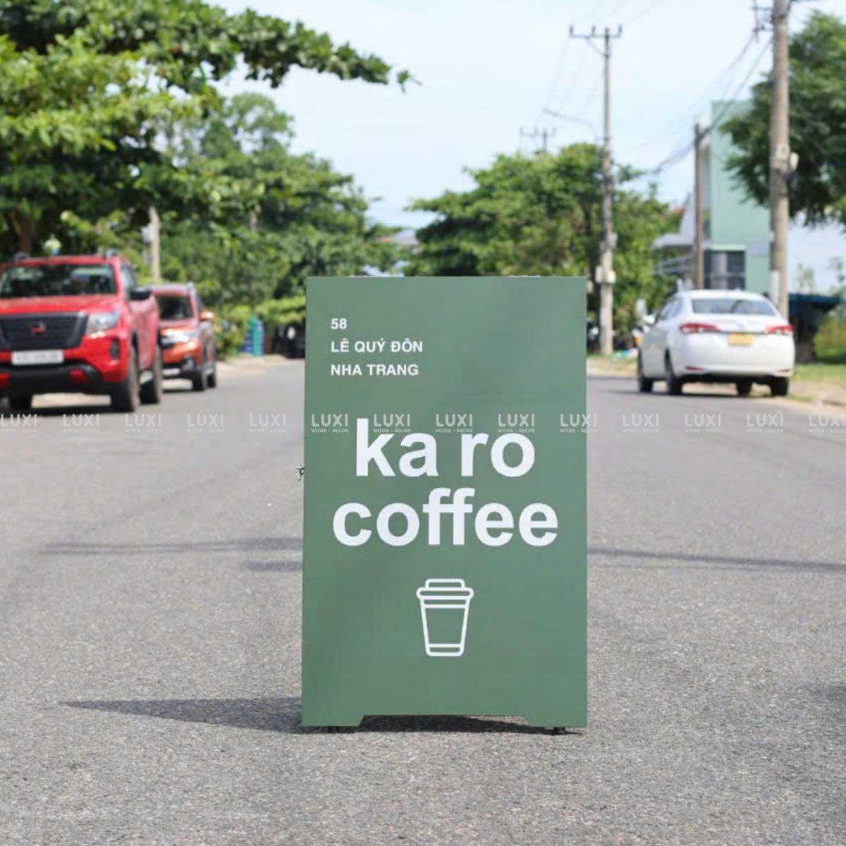 Standee Gỗ Chữ A Gập Gọn In UV 2 Mặt Theo Yêu Cầu