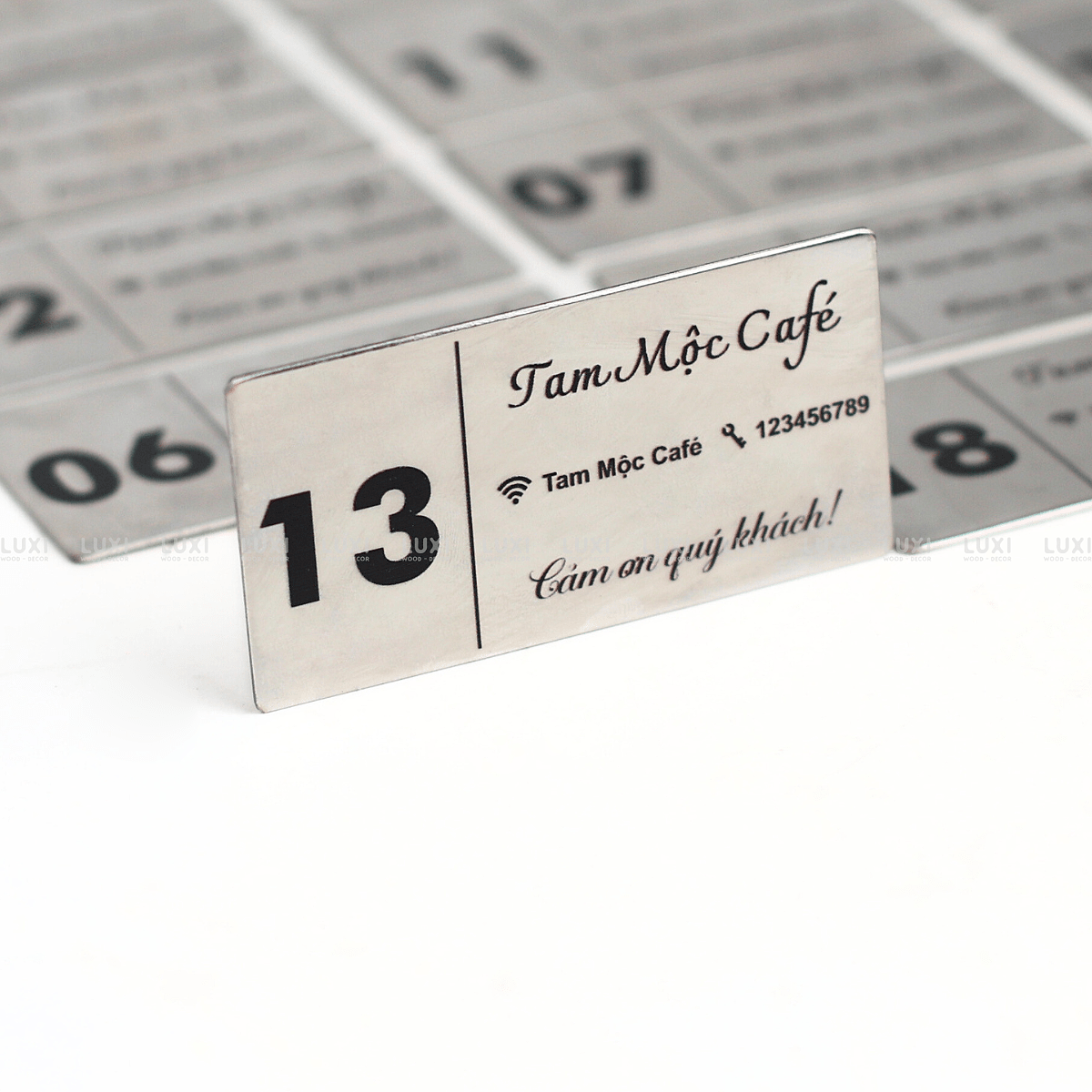 THẺ BÀN INOX DẸP CHỮ NHẬT [1 MẶT] - LUXI DECOR