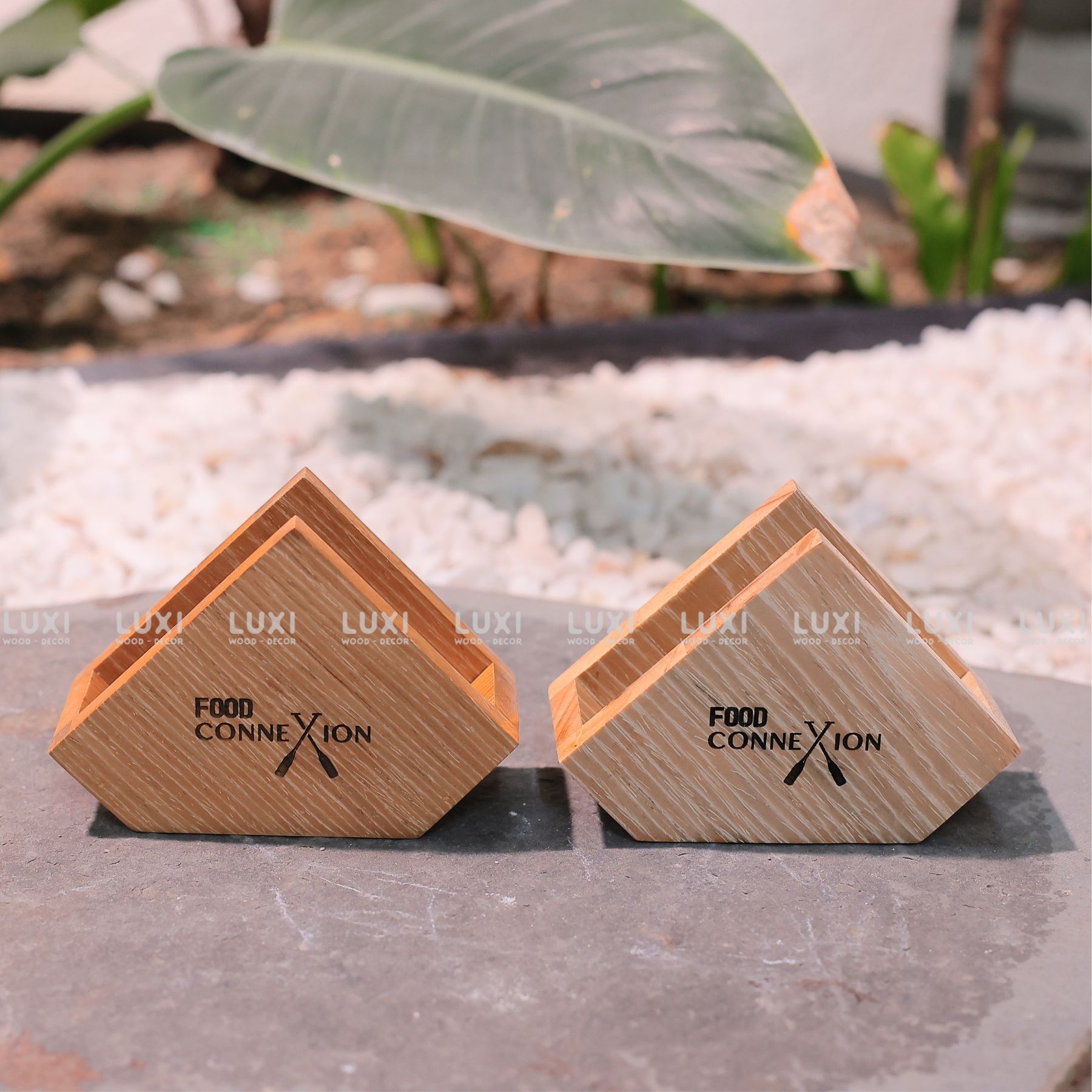 Kệ Đựng Giấy Gỗ - Khắc Logo Theo Yêu Cầu - LUXI DECOR