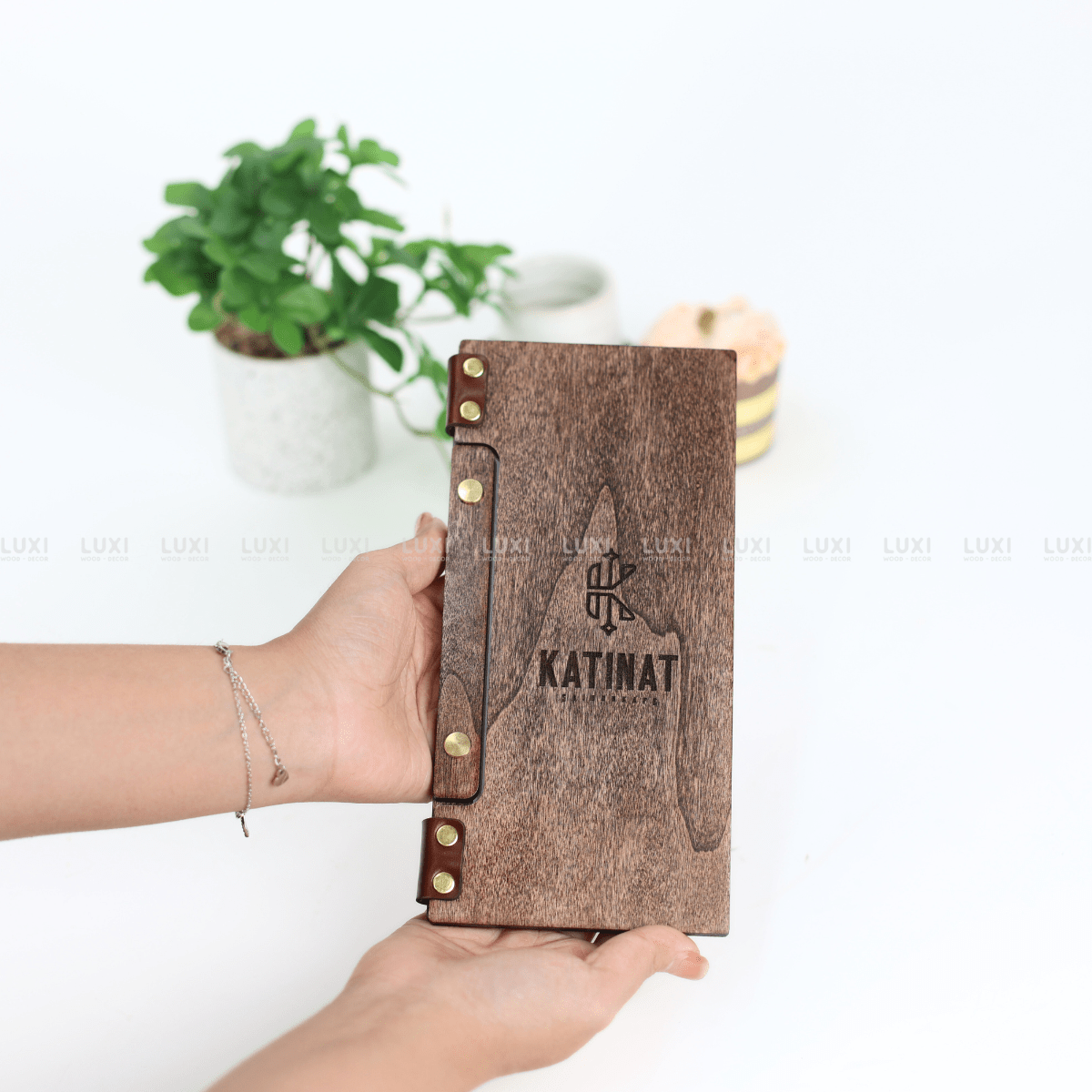 KẸP BILL QUAI DA - LUXI DECOR