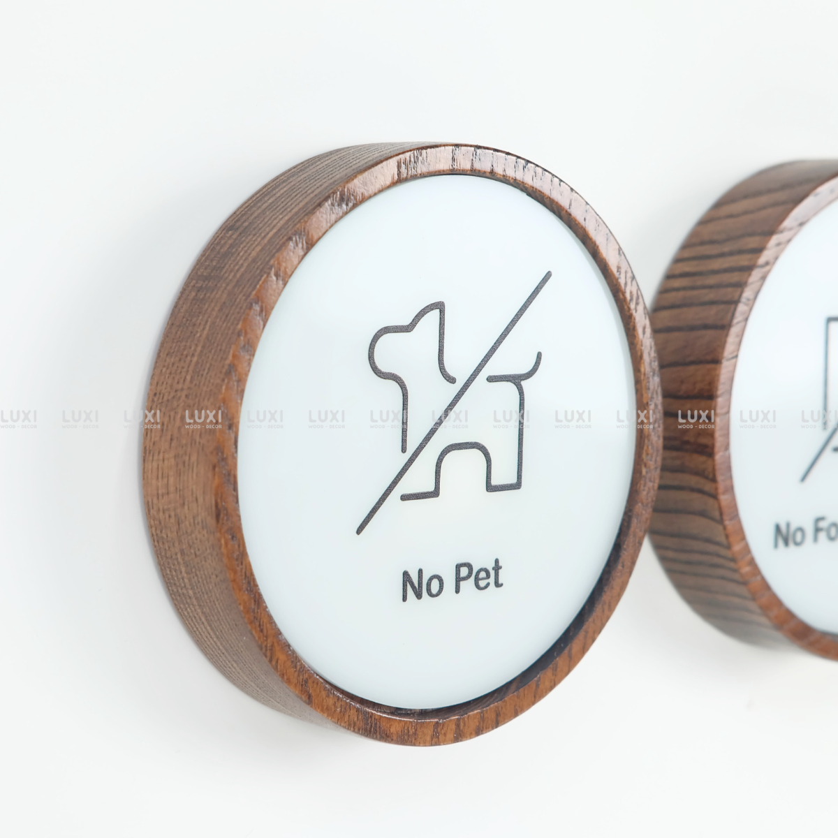 BẢNG GỖ THÔNG TIN - LUXI DECOR