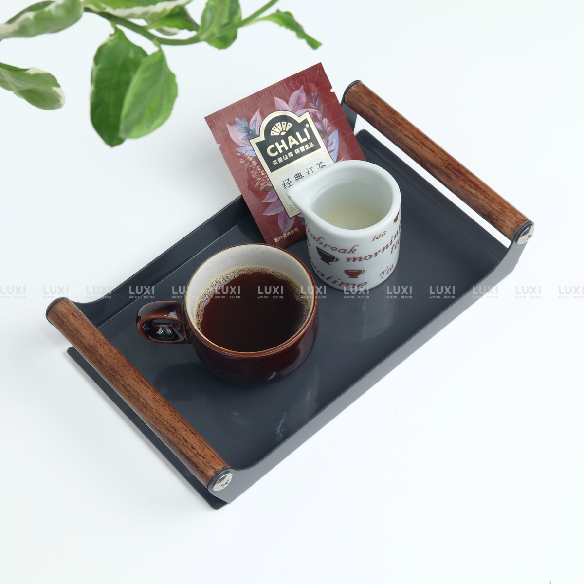 KHAY SẮT TAY CẦM GỖ - LUXI DECOR