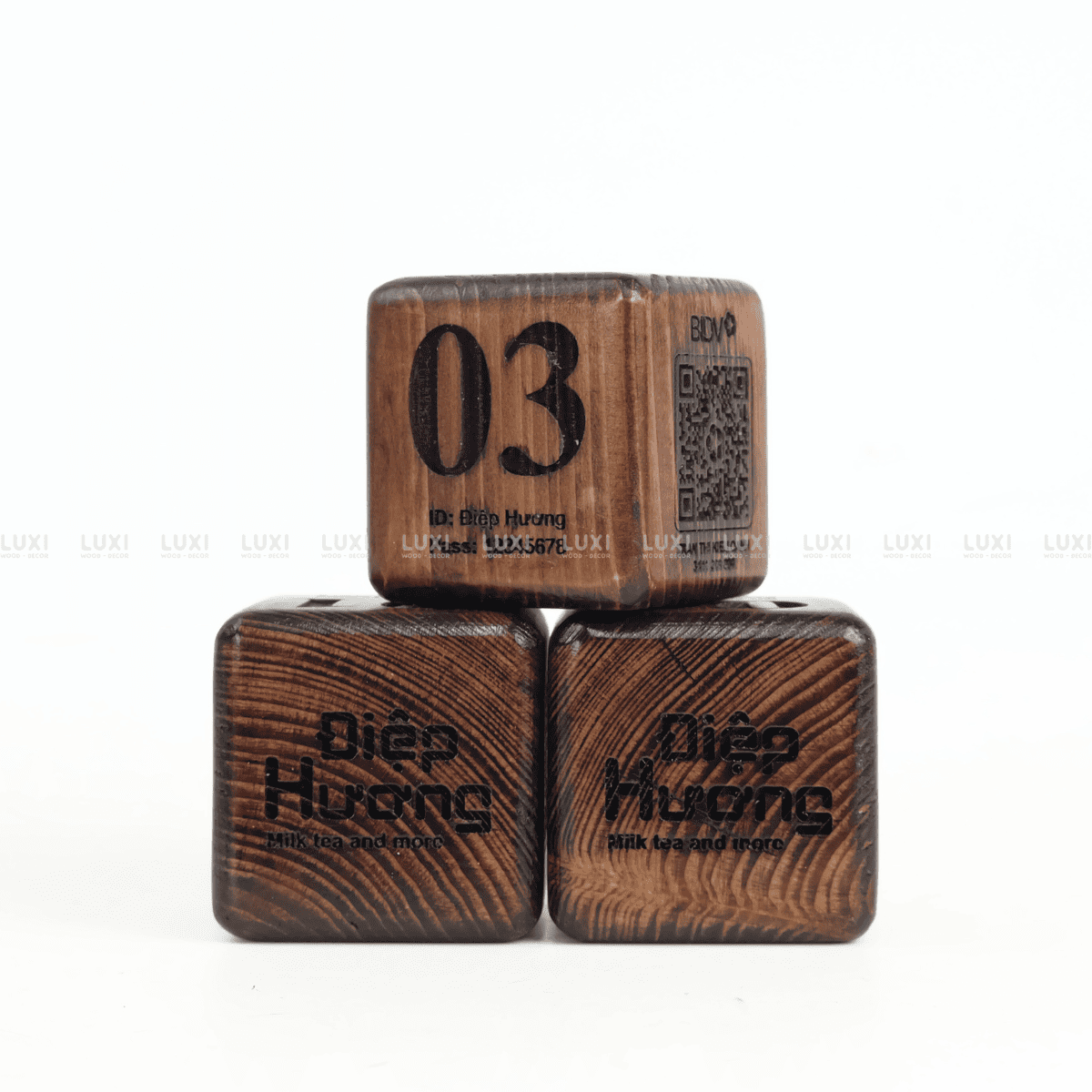 THẺ SỐ BÀN LẬP PHƯƠNG - LUXI DECOR