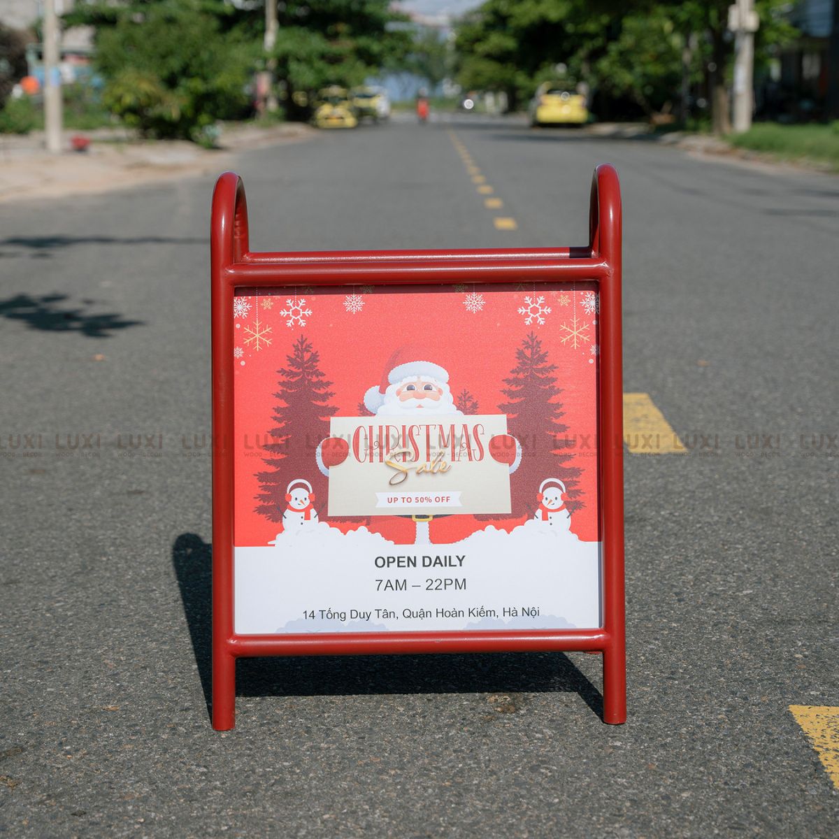 STANDEE SẮT U NGƯỢC IN UV - LUXI DECOR