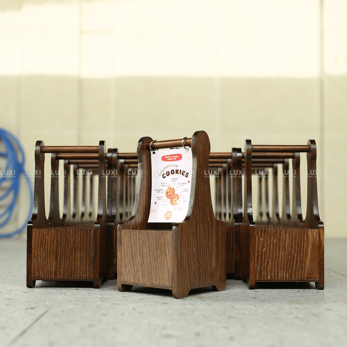 KHAY GIA VỊ TÍCH HỢP STANDEE - LUXI DECOR