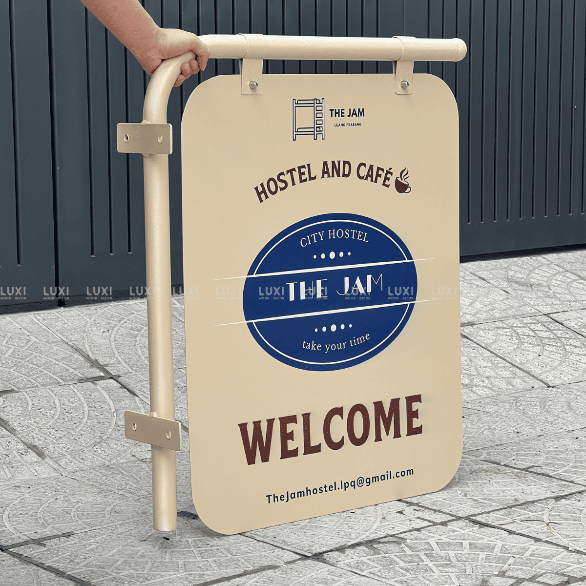 BẢNG HIỆU SẮT TREO - LUXI DECOR.