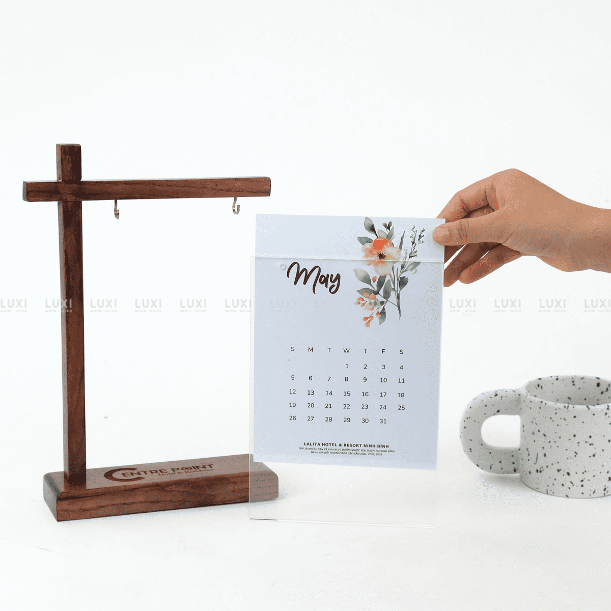 MENU TREO CHỮ C SIZE A5 - LUXI DECOR