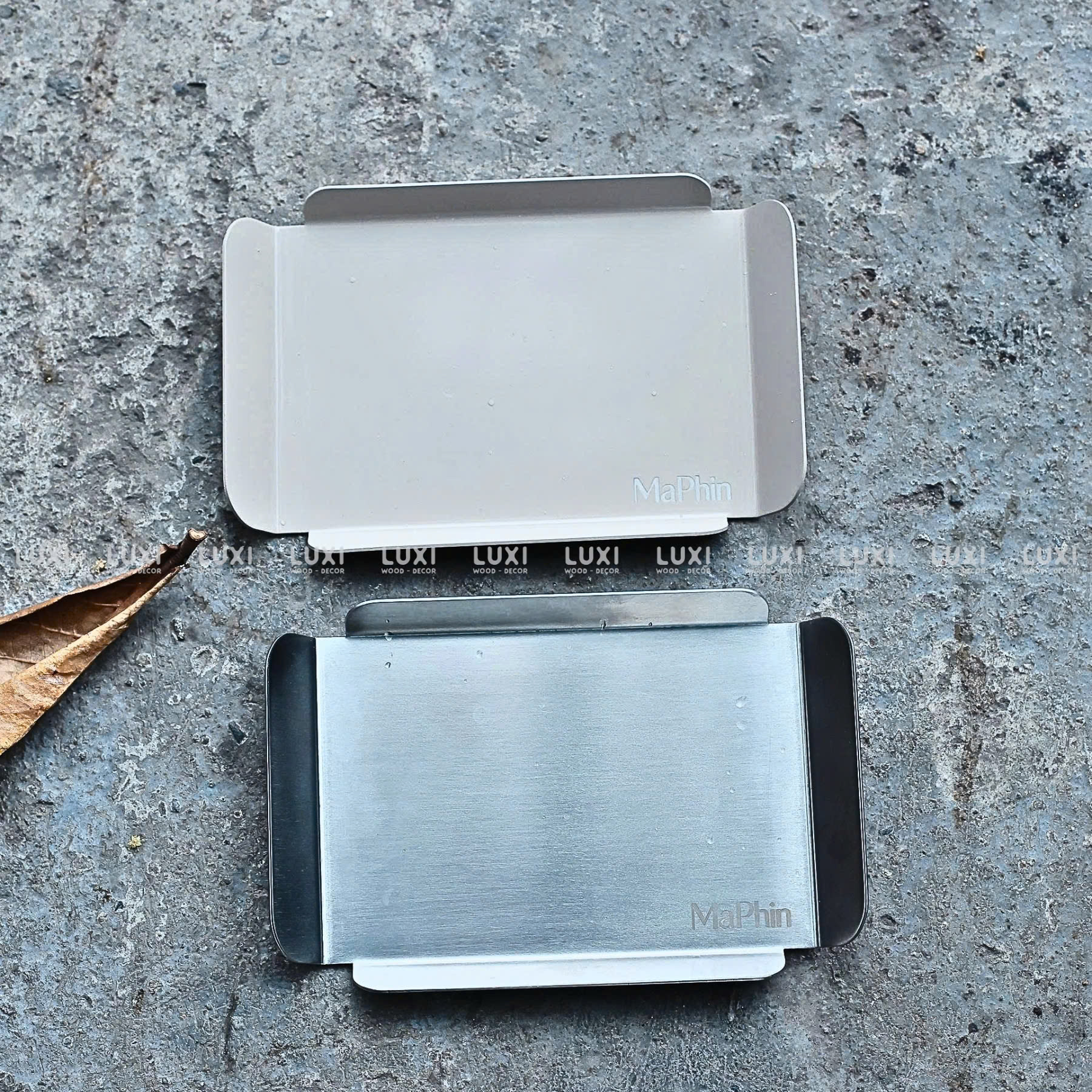 Khay Inox Khắc Fiber Hiện Đại Logo Theo Yêu Cầu - Luxi Decor