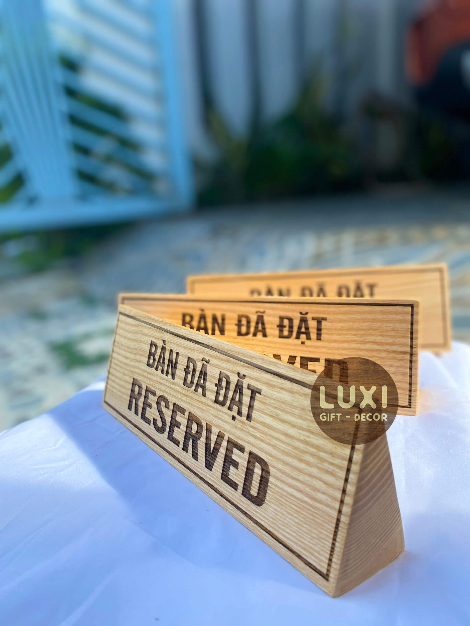 THẺ ĐỂ BÀN GỖ ĐẸP, XINH XẮN - LUXI DECOR
