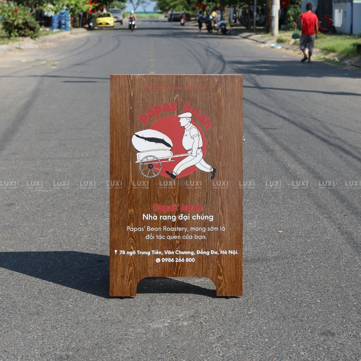 BẢNG STANDEE VINTAGE KHẮC NỘI DUNG THEO YÊU CẦU – LUXI DECOR