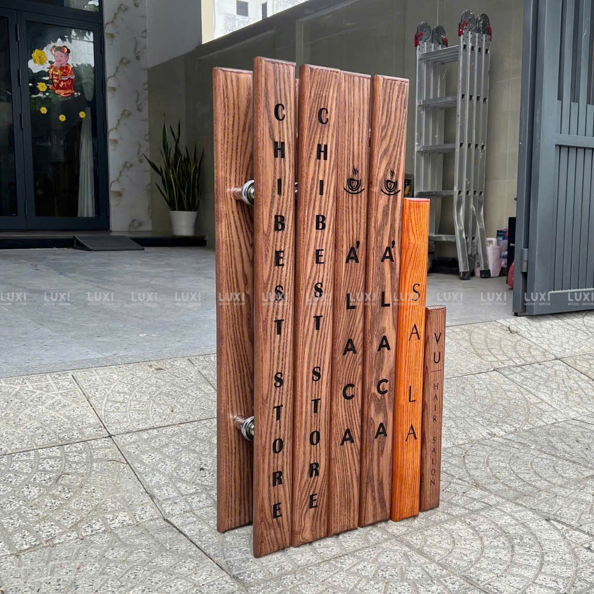 TAY NẮM GỖ CHO CÁC LOẠI CỬA KÍNH, KHẮC NỘI DUNG THEO YÊU CẦU (GỖ SỒI/OAK) - LUXI DECOR