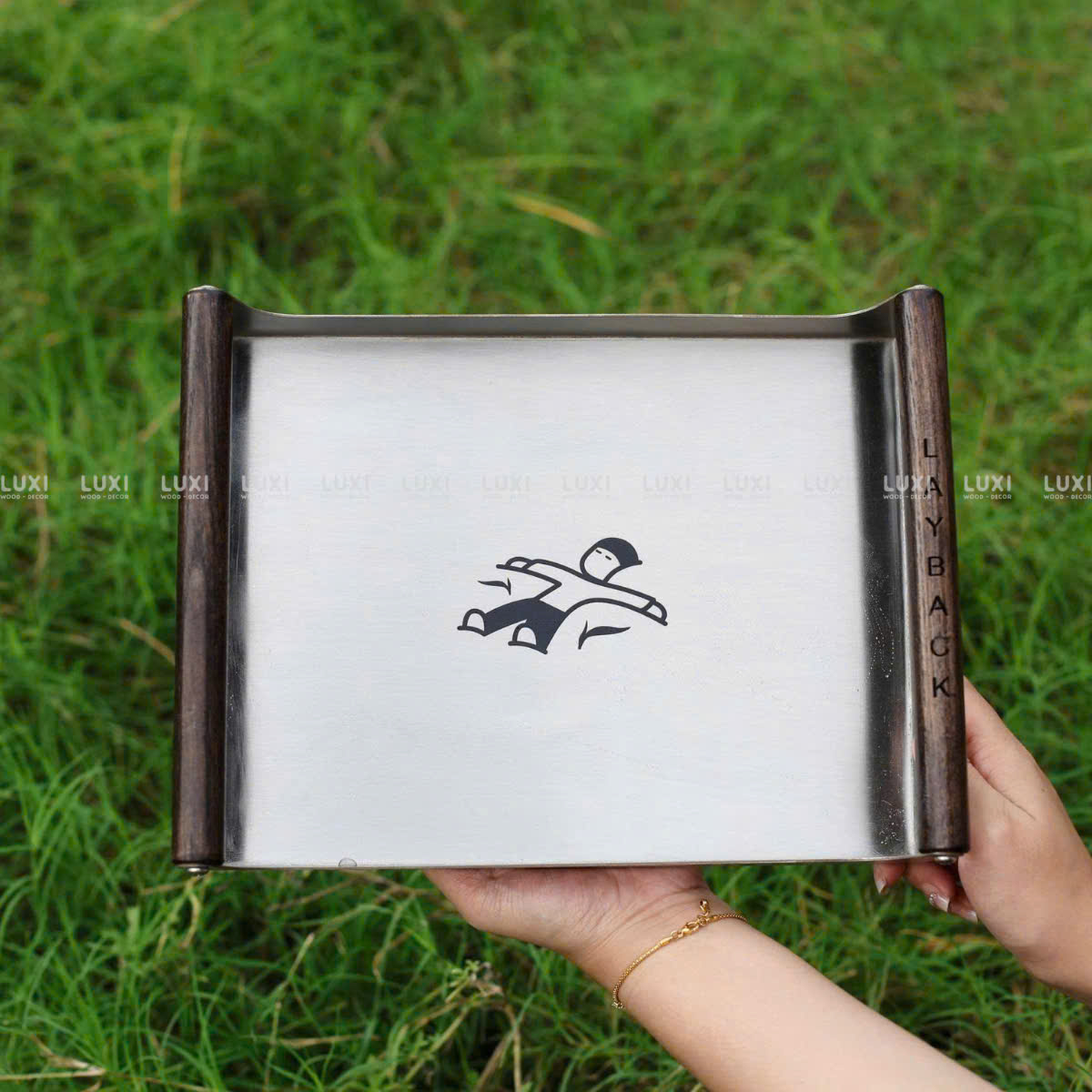 Khay Inox Có Tay Cầm Gỗ - Độc Đáo - Hiện Đại - Luxi Decor