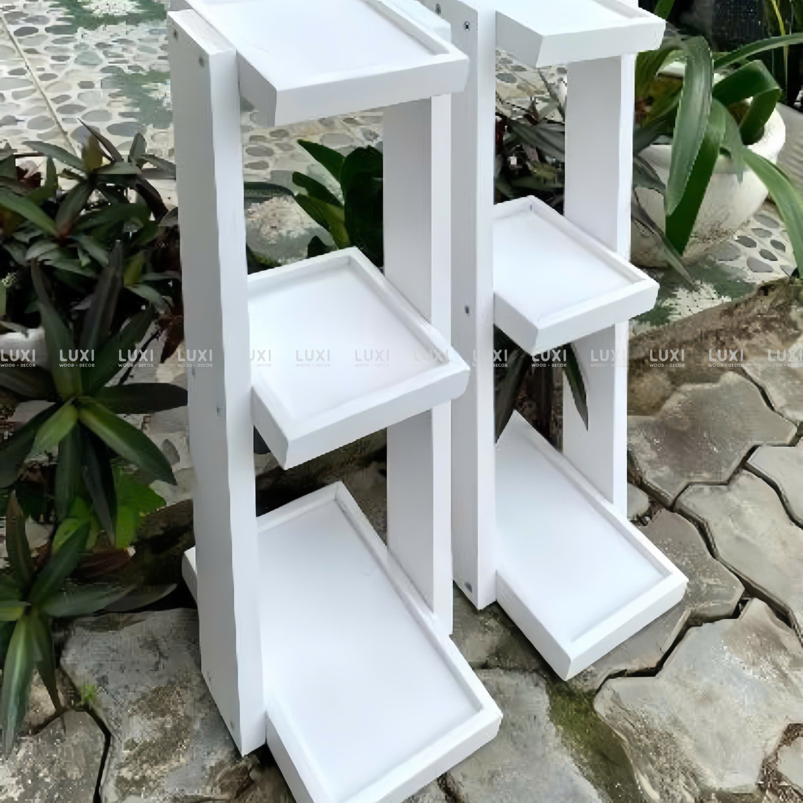 KỆ GỖ NHIỀU TẦNG DÙNG ĐỰNG CHẬU CÂY, BÌNH HOA TRANG TRÍ - LUXI DECOR