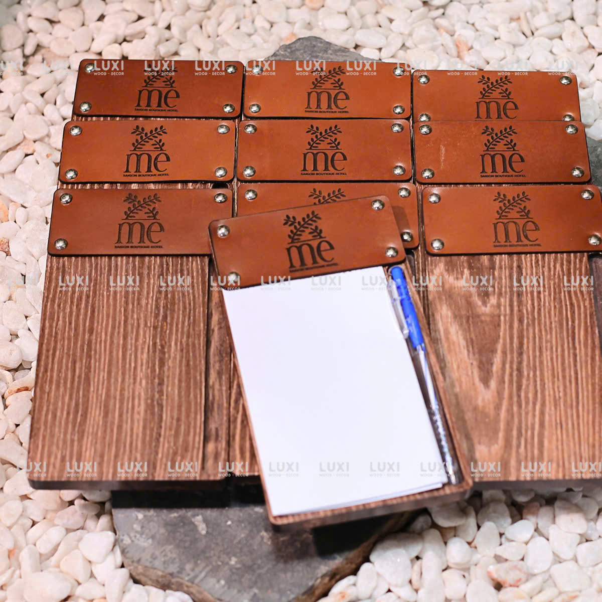 Kẹp Bill - Kẹp Menu Da Bò - Hiện Đại - Khắc Logo Theo Yêu Cầu - LUXI DECOR