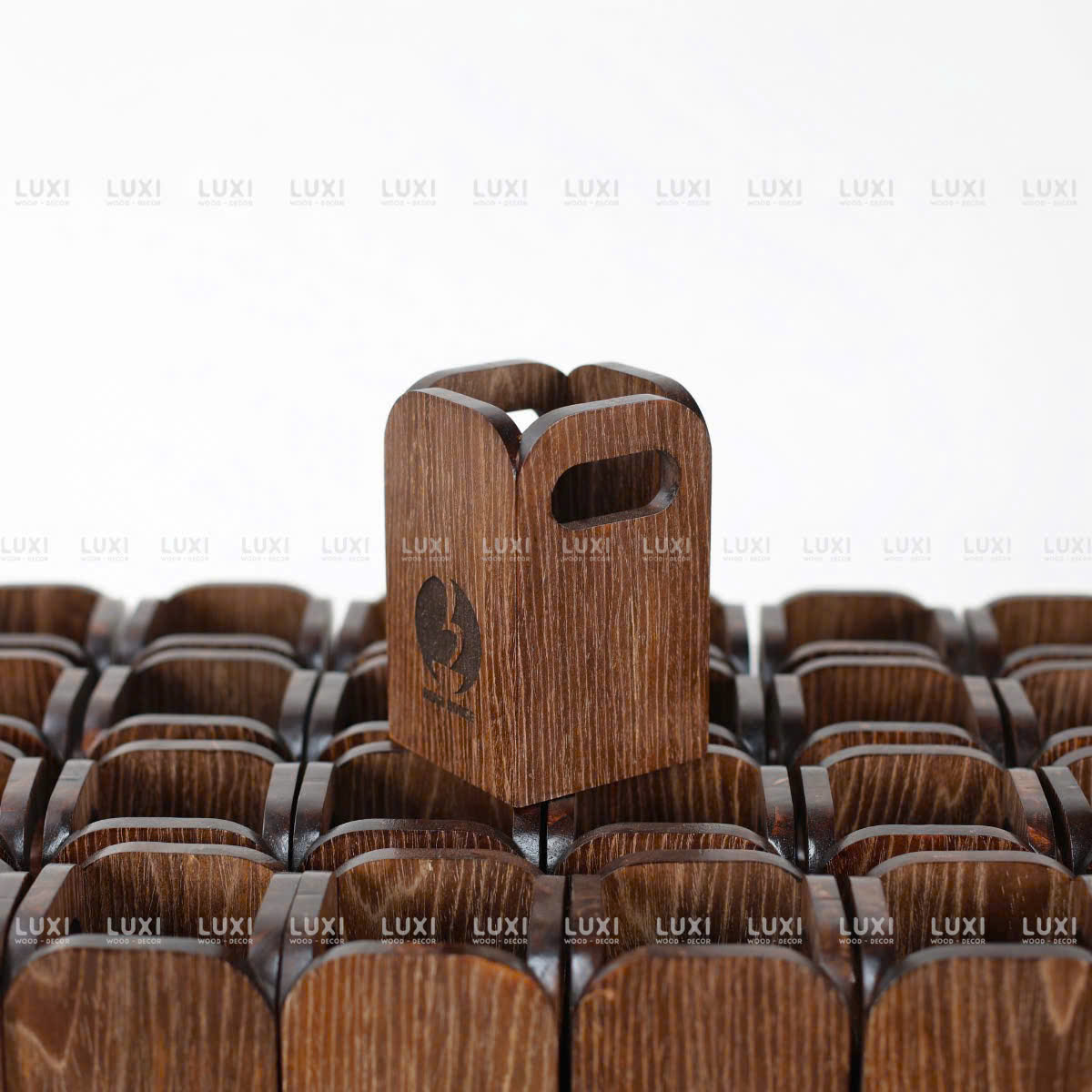 Ống Gỗ Đựng Đũa Có Tay Cầm - Khắc Logo Theo Yêu Cầu - LUXI DECOR