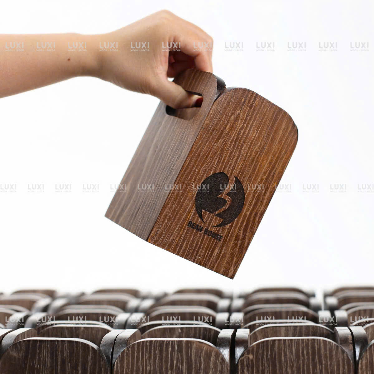 Ống Gỗ Đựng Đũa Có Tay Cầm - Khắc Logo Theo Yêu Cầu - LUXI DECOR