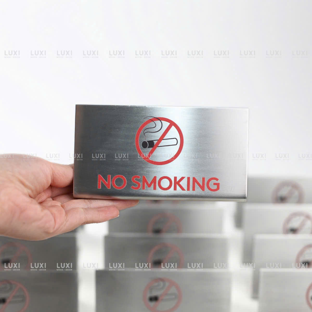Bảng Inox Hình Chữ L " NO SMOKING" In Nội Dung Theo Yêu Cầu - LUXI DECOR