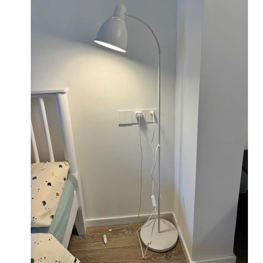 IKEA - Đèn cây, đèn sofa LERSTA