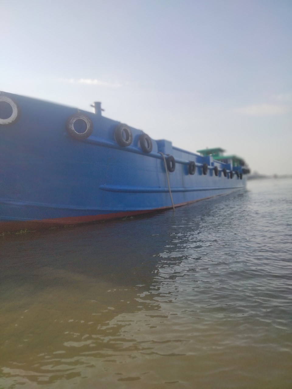 Ms17 Chủ gửi bán xà lan 600 tấn