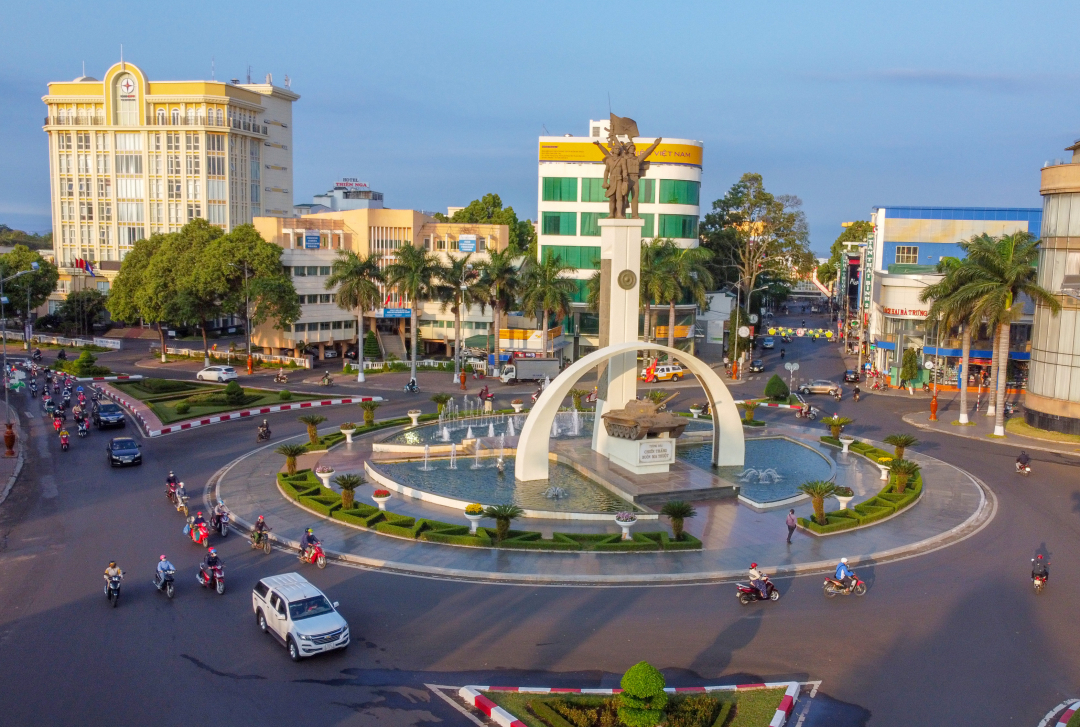 CUỘC ĐỔ BỘ CỦA CÁC ĐẠI GIA BẤT ĐỘNG SẢN Ở ĐẮK LẮK