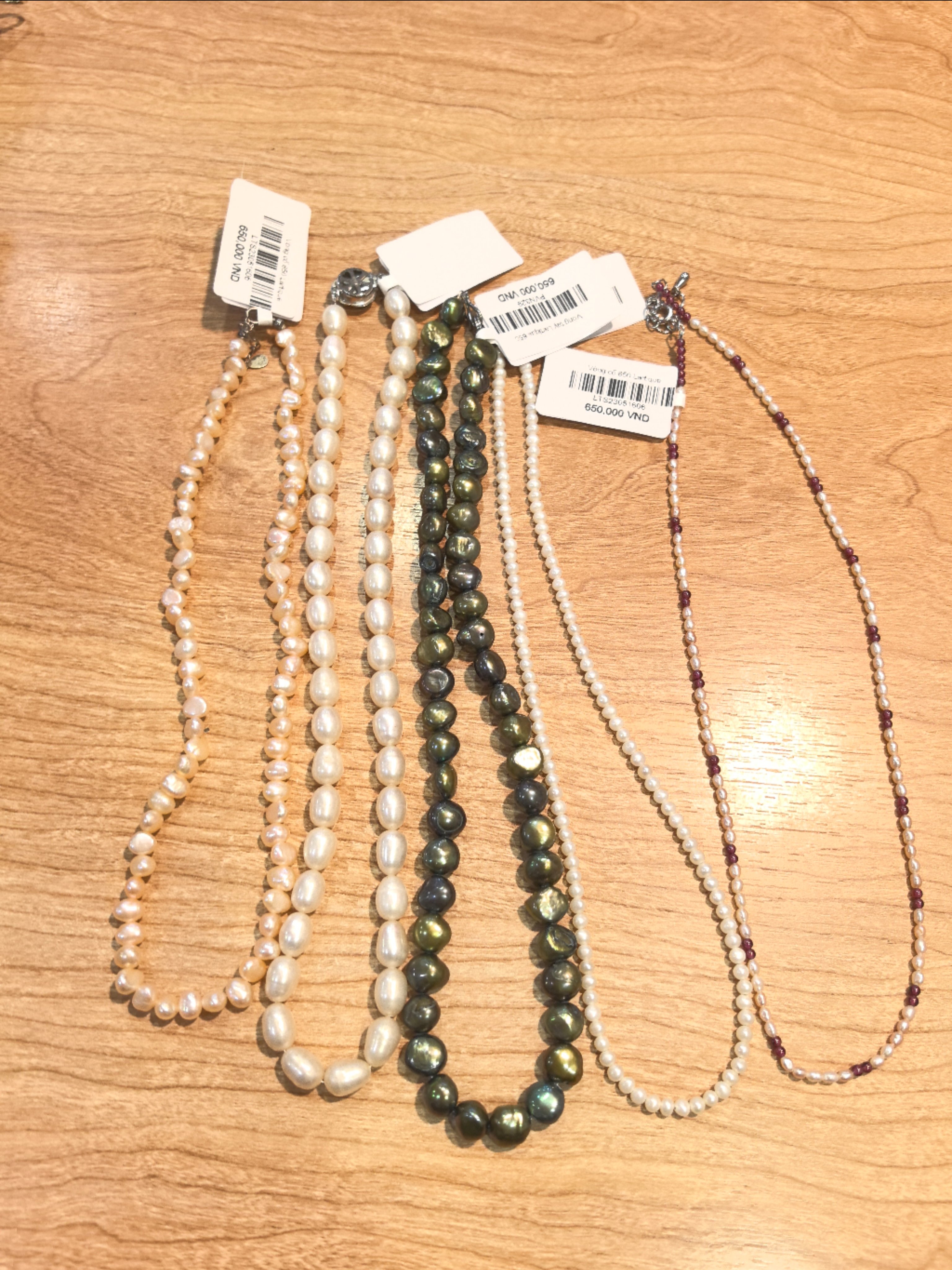 Vòng cổ 650 Lartique