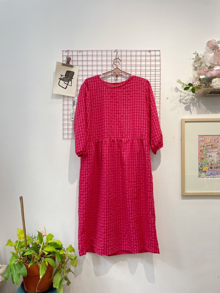 Váy dài tay kẻ caro đỏ hồng Líu Lô 790