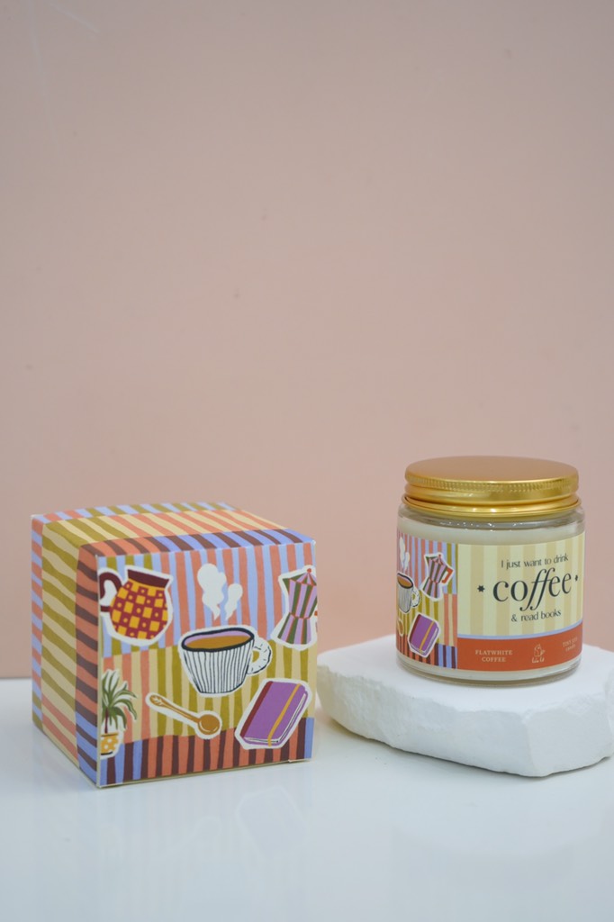 Nến I just want to drink coffee & read books Líu Lô 135g